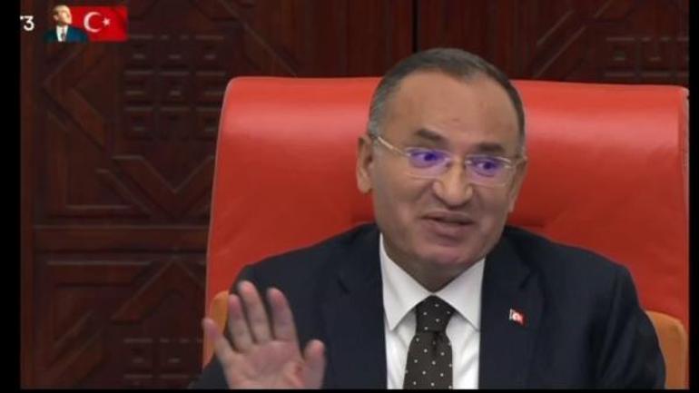 Meclis'te güldüren diyalog: Sayın Başkanım daha epey var