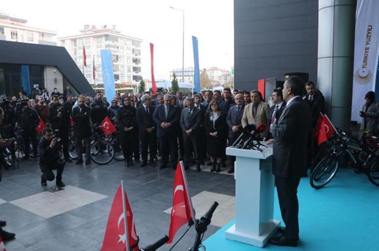 Bakan Tekin: En büyük destekçilerimiz öğretmen kardeşlerimiz