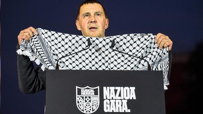 Kefiye nasıl Filistinlilerin sembolü haline geldi?