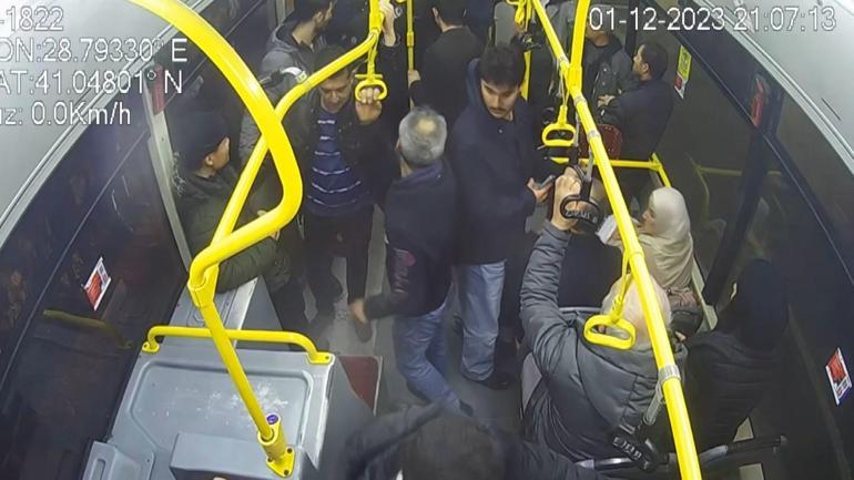 İstanbul'da otobüste unutalan çocuk alarmı!