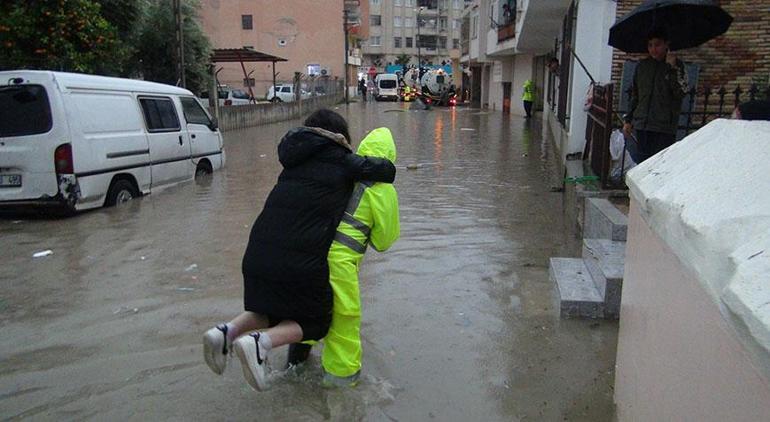 Son dakika: Görüntüler Antalya'dan! Meteoroloji'den kar yağışı uyarısı