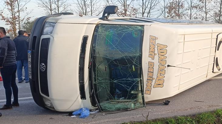 Kartepe’de otomobil minibüse çarptı: 15 yaralı