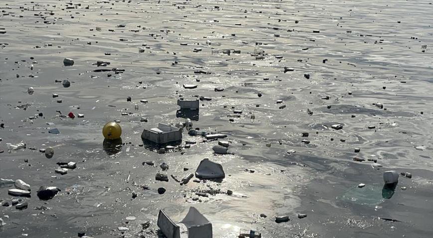 Sinop’ta denizi gören gözlerine inanamadı! Her yer çöple duldu