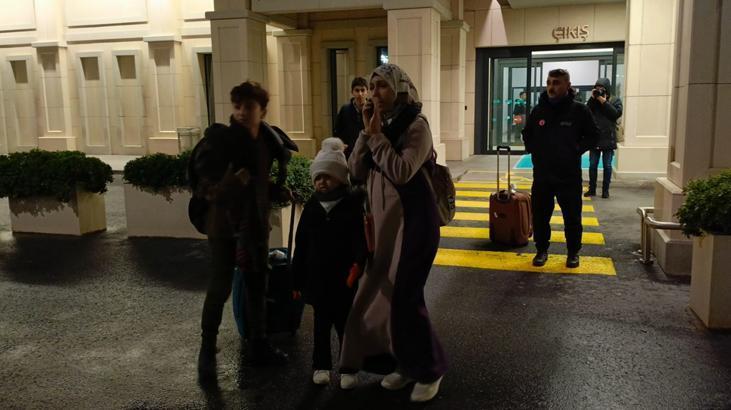 Gazze’den tahliye edilen 130 kişilik kafile İstanbul’a getirildi