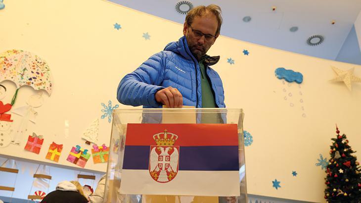 Sırbistan’da seçimlerin kazananı belli oldu