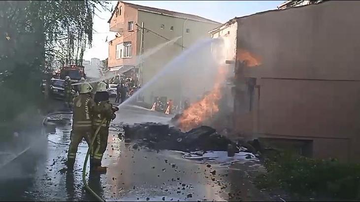 Üsküdar’da yol çalışması sırasında doğal gaz borusu patladı