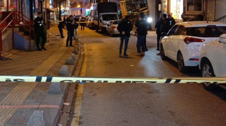 Polis saldırganı arıyor! Sokak ortasında silahlı saldırı