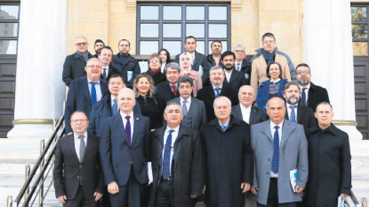 Türk halkları ortak dış politika istiyor