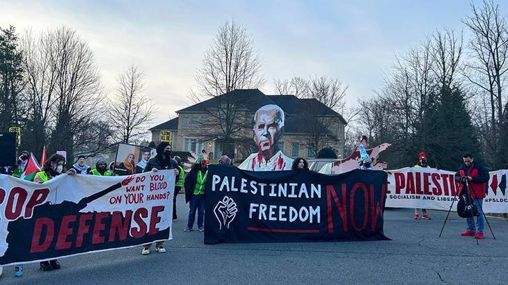 ABD’de Savunma Bakanı ve Ulusal Güvenlik Danışmanının evinin önünde Gazze’ye destek eylemi