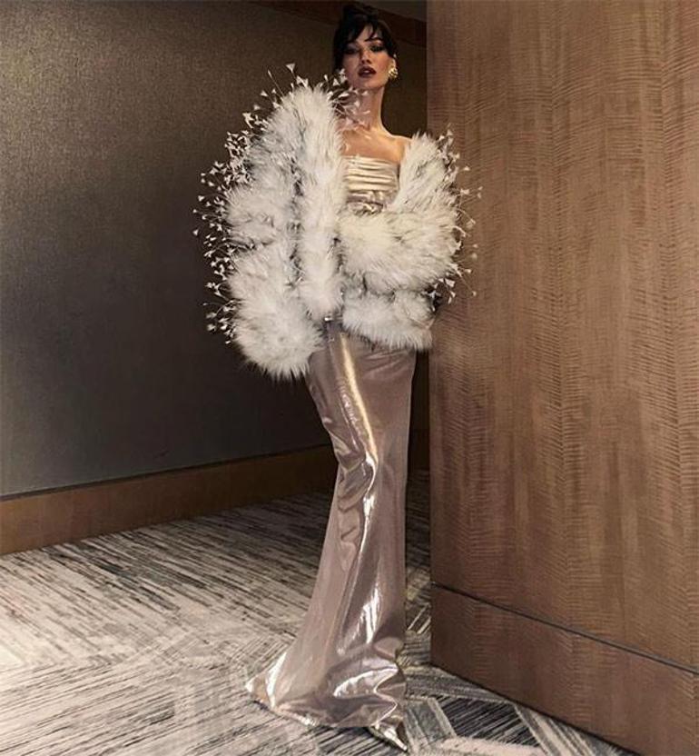 Altın Kelebek'te ünlülerin şıklık yarışı!