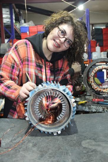 Mühendisliği bitirdi, dede mesleğini seçti: Bu işi yapan ben tekim