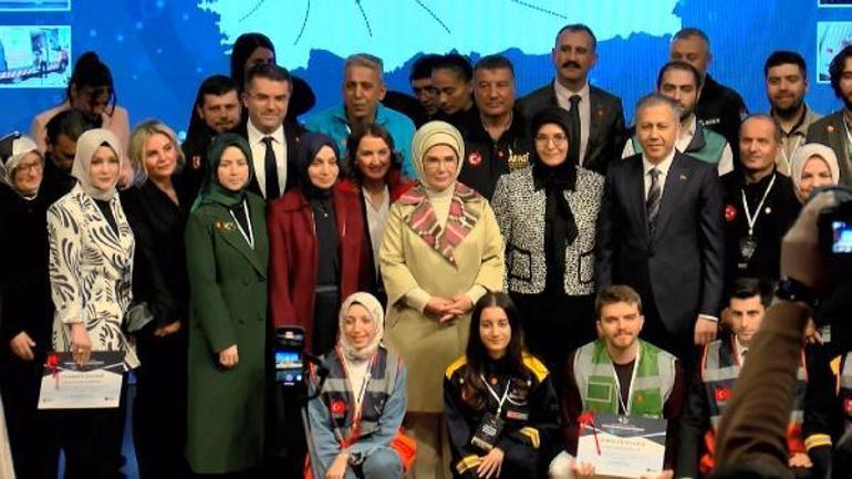 Emine Erdoğan: Vicdanlarımızı paramparça eden bir kıyım yaşanıyor