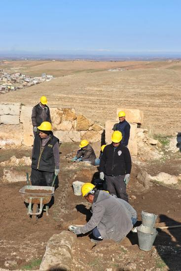 Müthiş keşif, tam bin 800 yıllık: Bu aletler kutsal alanda çıkarıldı