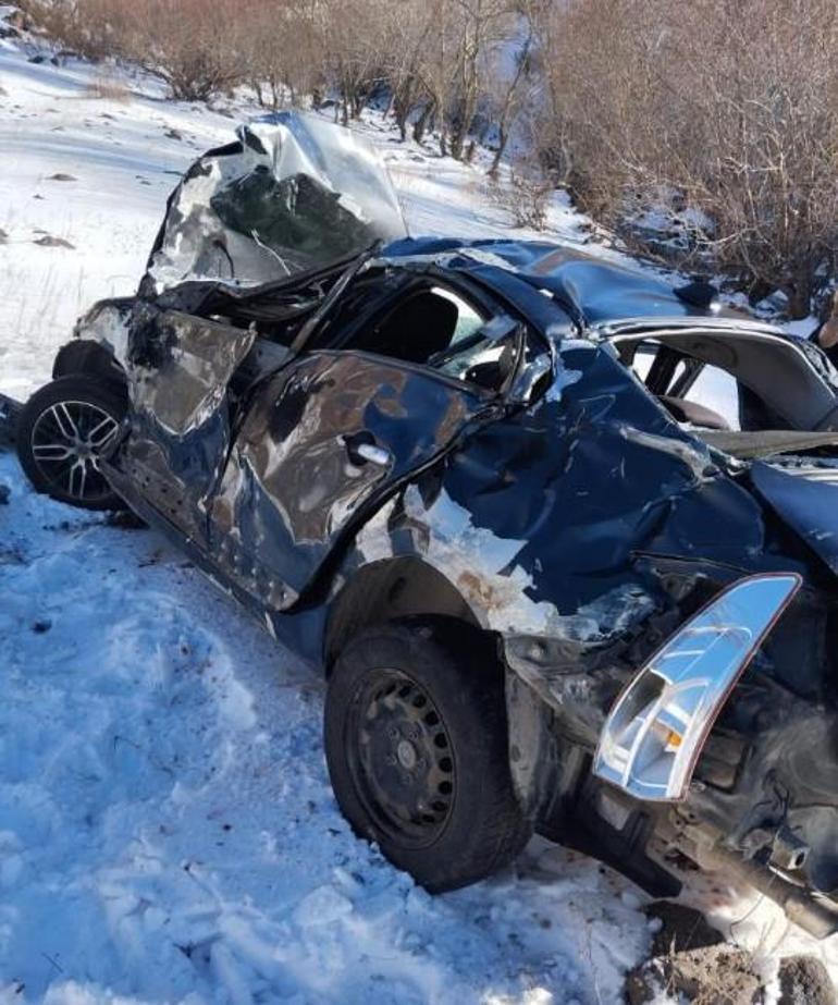 Erzurum'da bir araç şarampole uçtu: 1 ölü