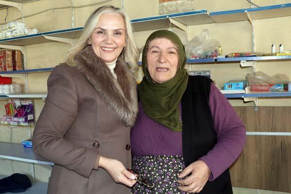 3 dönem tüm rakiplerine fark atıp, seçimleri üst üste kazandı! Van'ın ilk ve tek kadın muhtarı