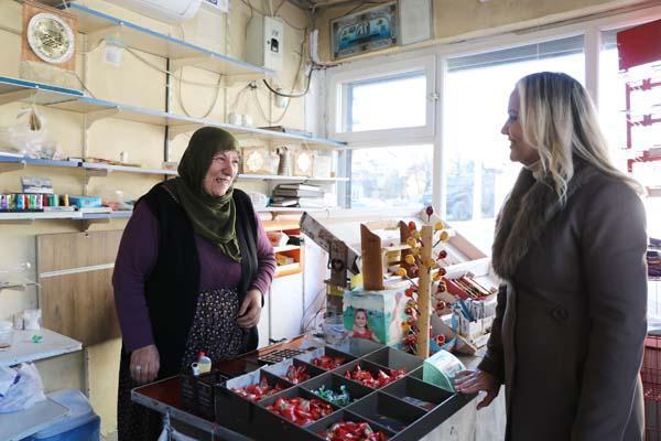 3 dönem tüm rakiplerine fark atıp, seçimleri üst üste kazandı! Van'ın ilk ve tek kadın muhtarı