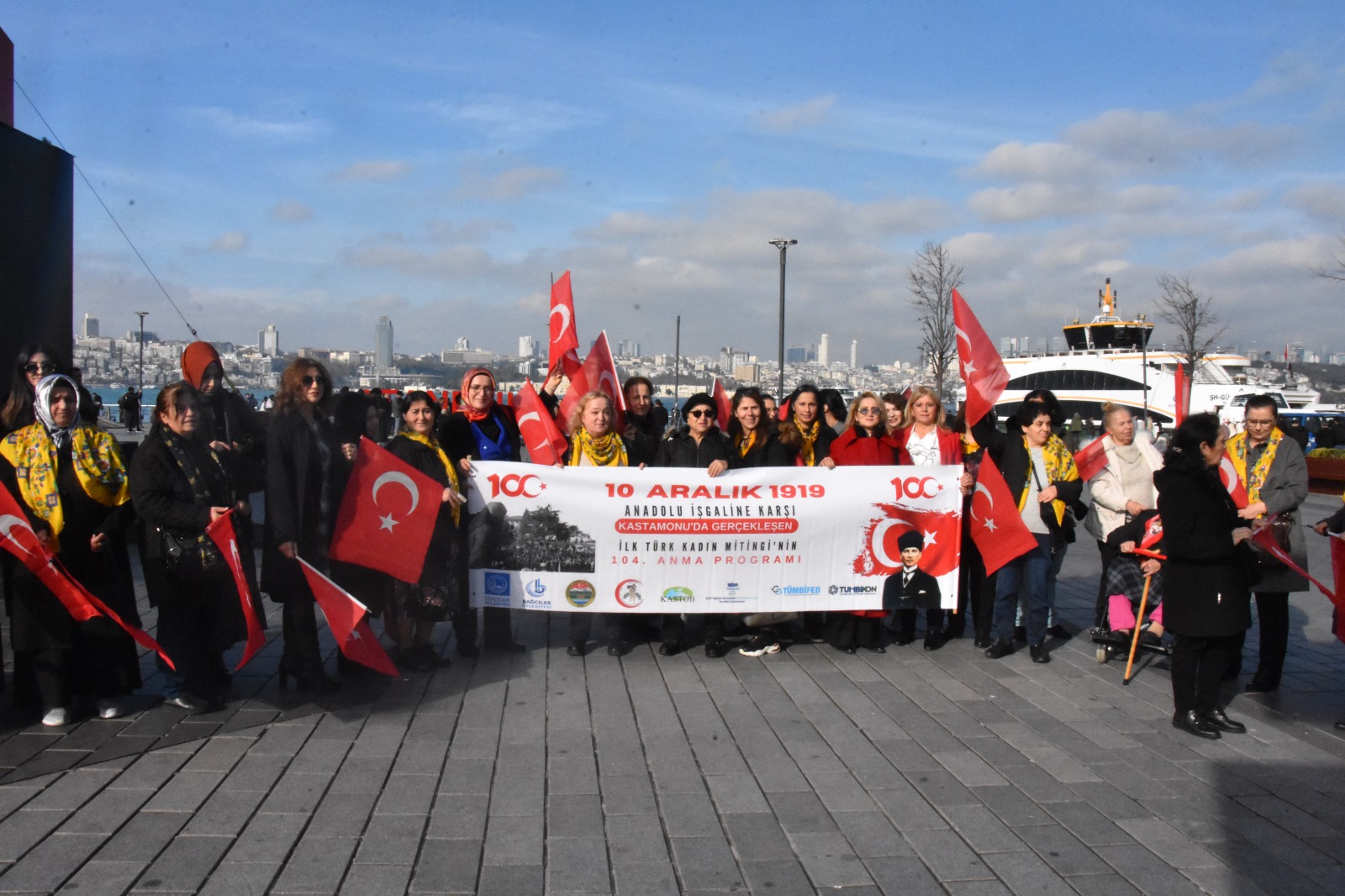 10 Aralık 1919’da İlk Türk Kadın Mitingi KASTAMONU’da yapıldı…