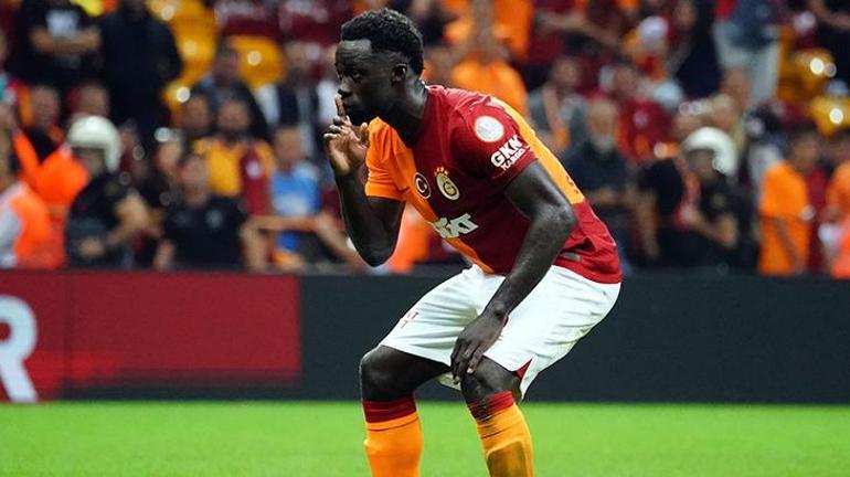 Davinson Sanchez, Galatasaray'a transfer sürecini anlattı! 'Falcao ile konuştum'