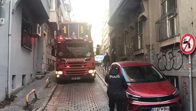 Beyoğlu'nda boş binada bir erkeğe ait ceset bulundu