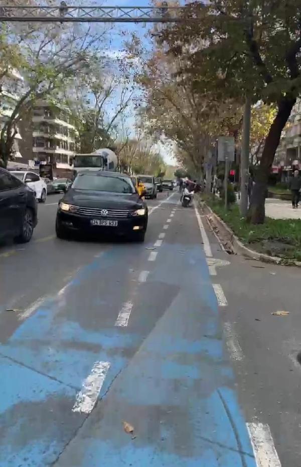 Bağdat Caddesi'ndeki tehlike! Bisiklet kullananlar isyan etti