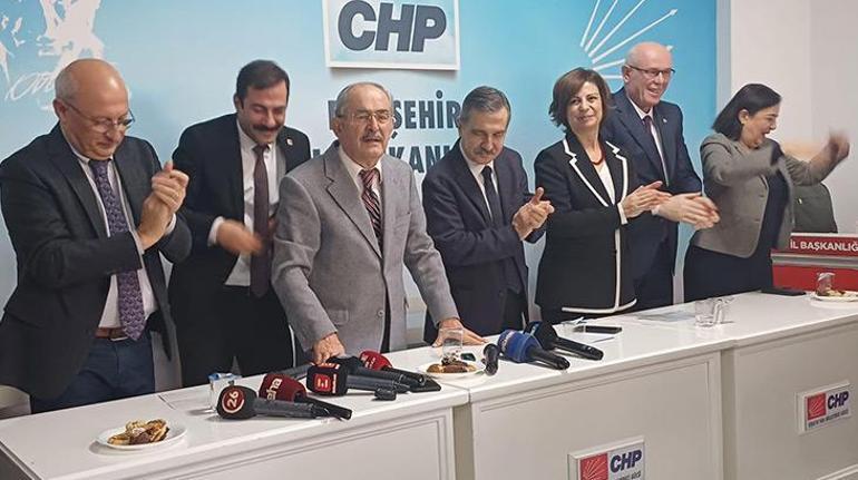 Başkanlık dönemi biten Yılmaz Büyükerşen'den CHP'ye eleştiri: Adeta bir virüs, mikrop gibi