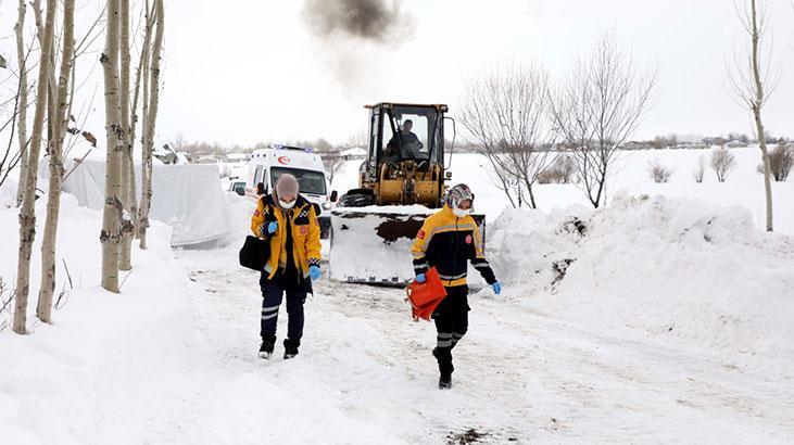 Van'da 95 yaşındaki hasta için ekipler seferber oldu