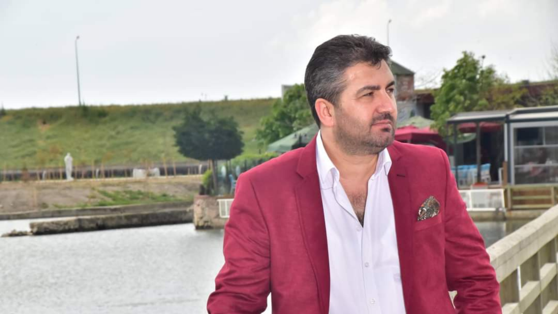 Sanatçı İsmail Özen