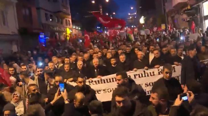 İstanbul’da tarihi yürüyüş: Binlerce vatandaş şehitler ve Filistin için bir araya geliyor