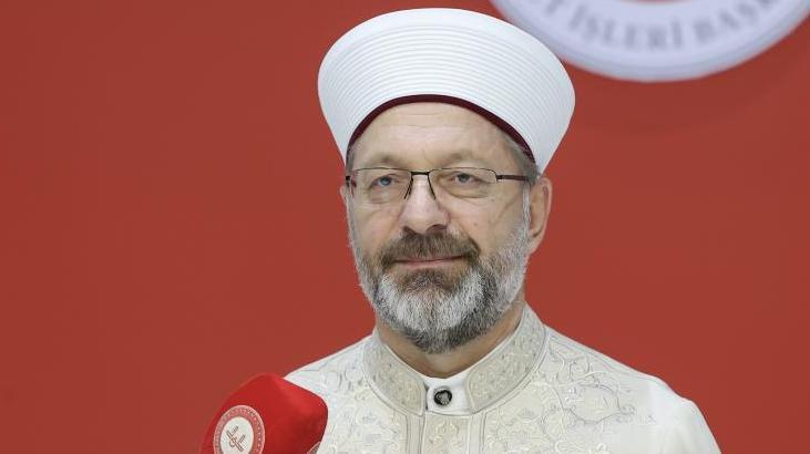 Diyanet İşleri Başkanı Erbaş, 2024 Yılı Hac ve Umre Hizmetleri Fuarı’nı ziyaret etti