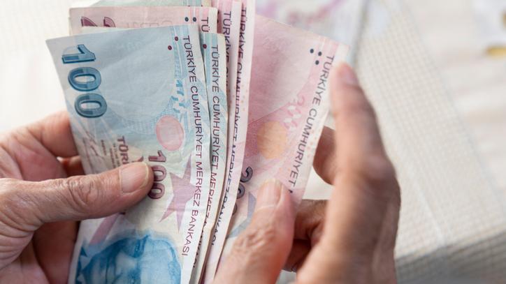 SSK ve Bağkur emeklileri ek zam kararına kilitlendi! 5 soru, 5 cevap