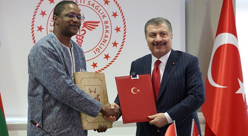 Bakan Koca, Burkina Faso heyeti ile bir araya geldi