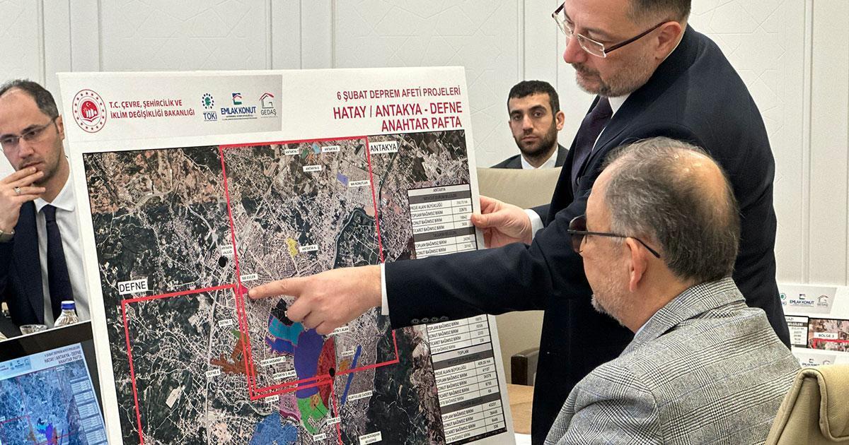 Bakan Özhaseki duyurdu! Tamamlanan konutlar şubat ayında teslim edilecek