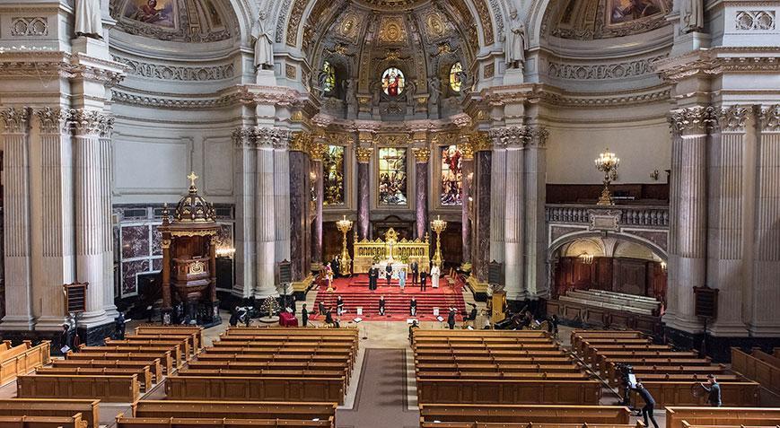 Almanya’daki Protestan Kilisesi’nde cinsel istismar skandalı! 9 binden fazla mağdur var