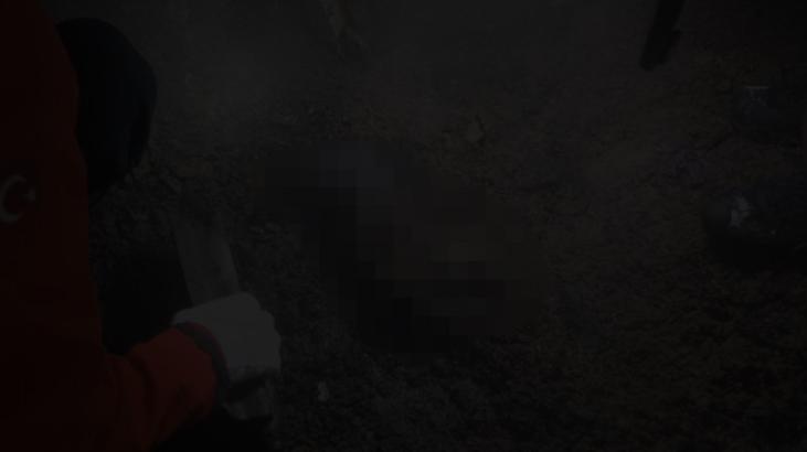 Anne ve baba son anda kurtarıldı! 6 aylık Şerzan bebek yanarak can verdi