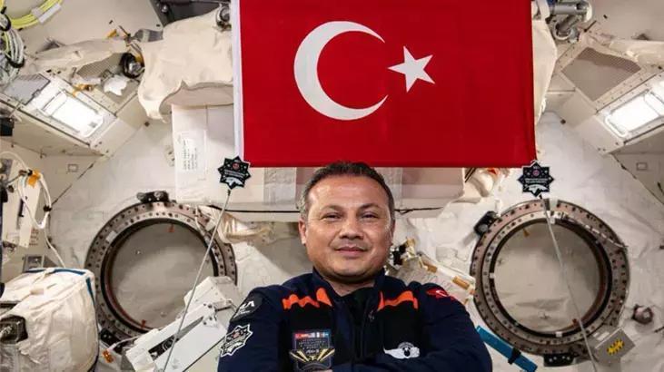 Saat verildi! Türkiye için Alper Gezeravcı’yı görme vakti