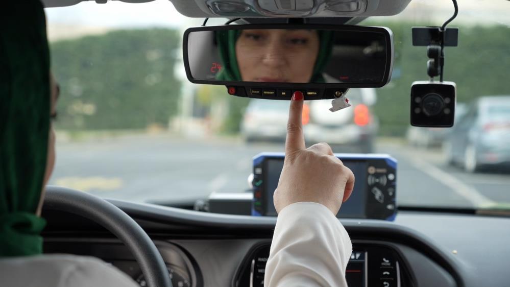 Şoförlüğü bile yoktu, açığı gördü sektöre girdi... ‘Gerçekten bu aracı sen mi kullanıyorsun?'