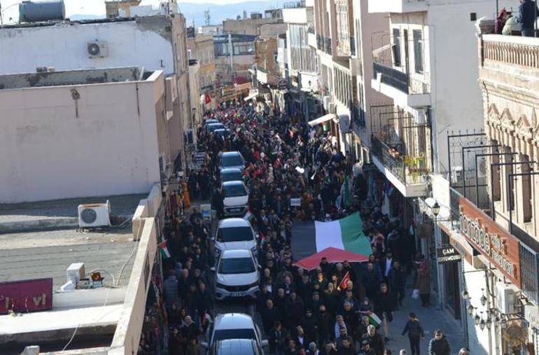 Müftü ile papaz dua etti! Mardin'de terör ve İsrail protestosu