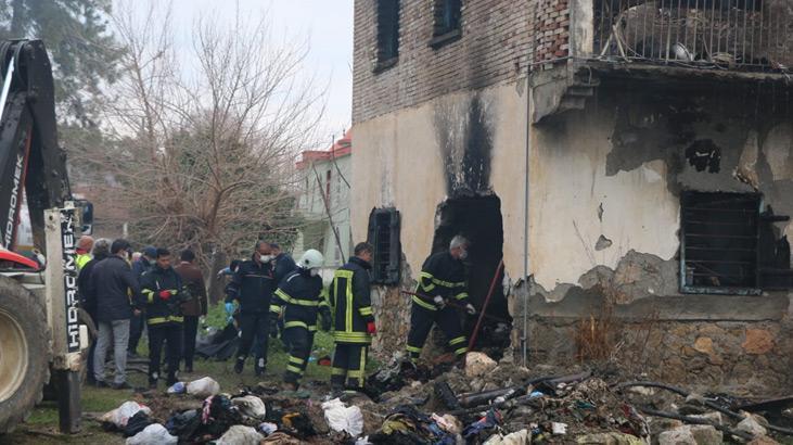 Adana'da kahreden olay! Anne ve iki çocuğu yangında öldü