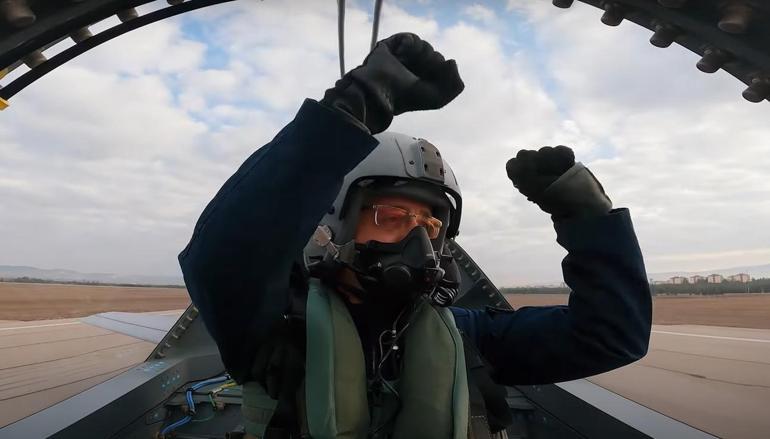 KAAN'dan tüyleri diken diken eden yeni görüntü: On numara devrim yaptınız!