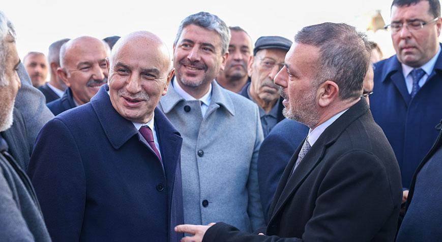 AK Parti’nin Ankara adayı Turgut Altınok: Emeklilerimize 5 bin TL sosyal refah desteği vereceğiz