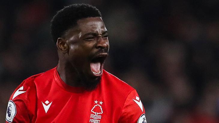 Galatasaray, Serge Aurier ile sözleşme imzaladı!