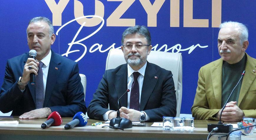 Bakan Yumaklı’dan AK Parti Ümraniye İlçe Başkanlığı’na ziyaret