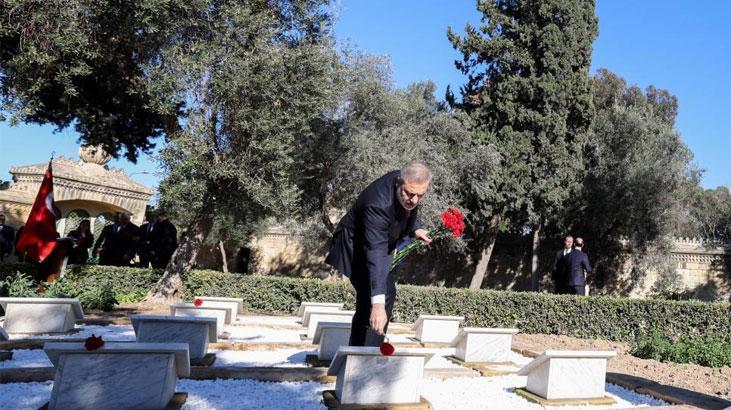 Bakan Fidan, Malta’da Türk Şehitliği’ni ziyaret etti