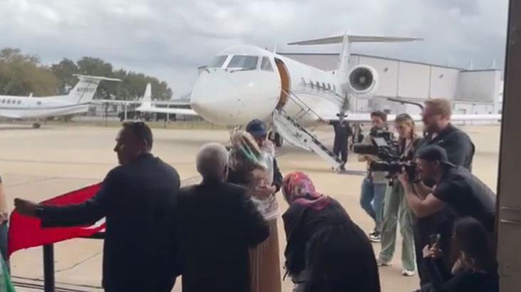 Alper Gezeravcı ailesiyle kavuştu! Bakan Kacır o anları paylaştı