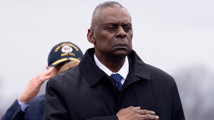 Kanser tedavisi gören ABD Savunma Bakanı Austin hastaneye kaldırıldı