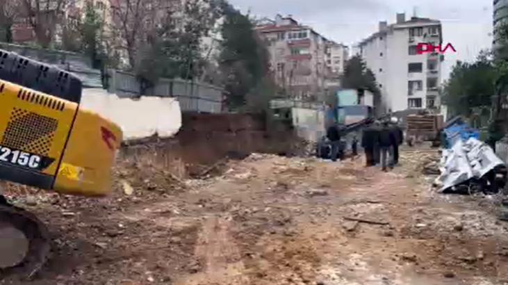 Kadıköy’de istinat duvarı çöktü! 1 işçi ağır yaralandı