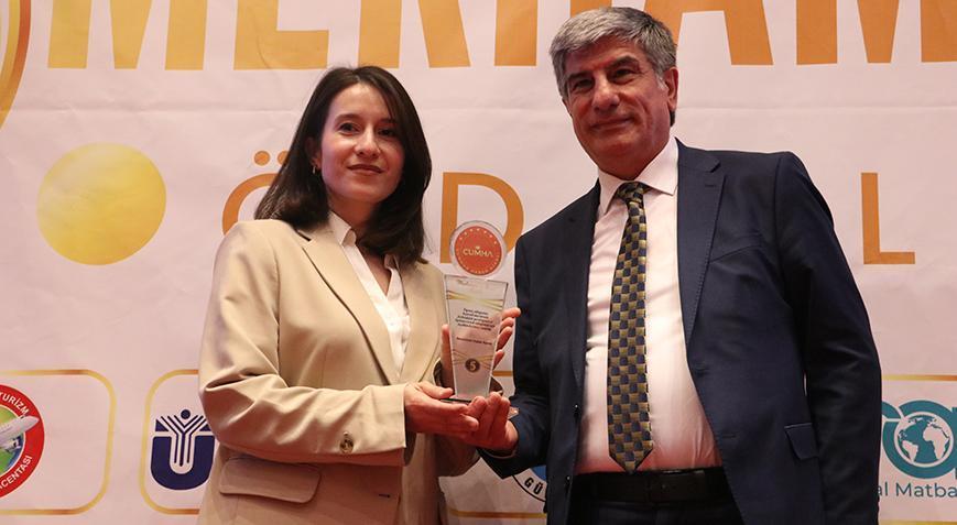 ‘Merhamet ve Emek Ödül Töreni’nde DHA ödüle layık görüldü