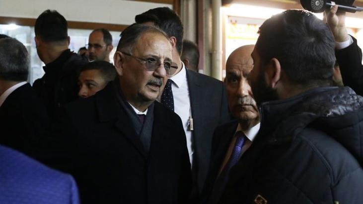 Bakan Özhaseki: Bütün hak sahiplerinin konutlarını bitirmiş olacağız