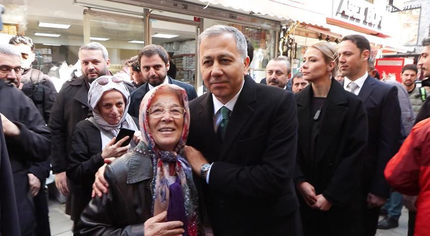 Bakan Yerlikaya’dan Üsküdar’da esnaf ziyareti