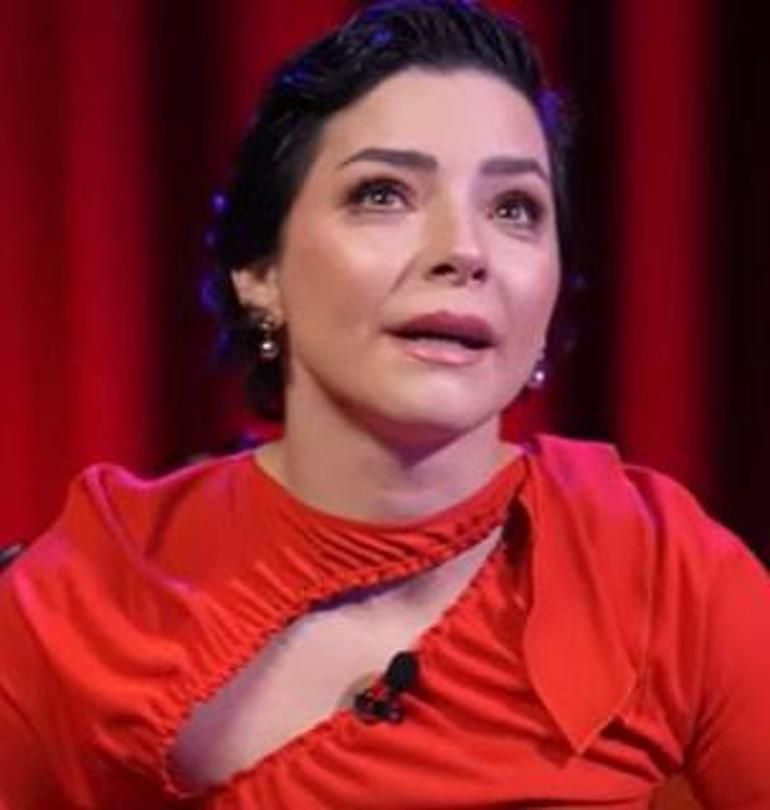 Merve Boluğur'dan 'Kara melek' paylaşımı